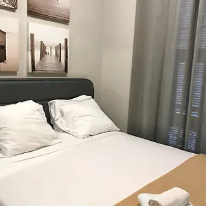 Dreamplace Apartment