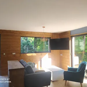  Apartment Clos Bois Joli France