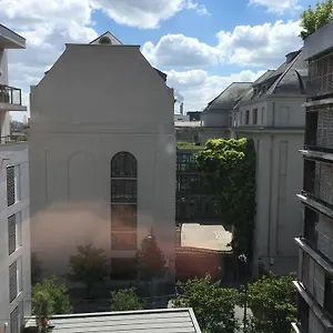  Apartment Lumineux Accor Arena 13 France